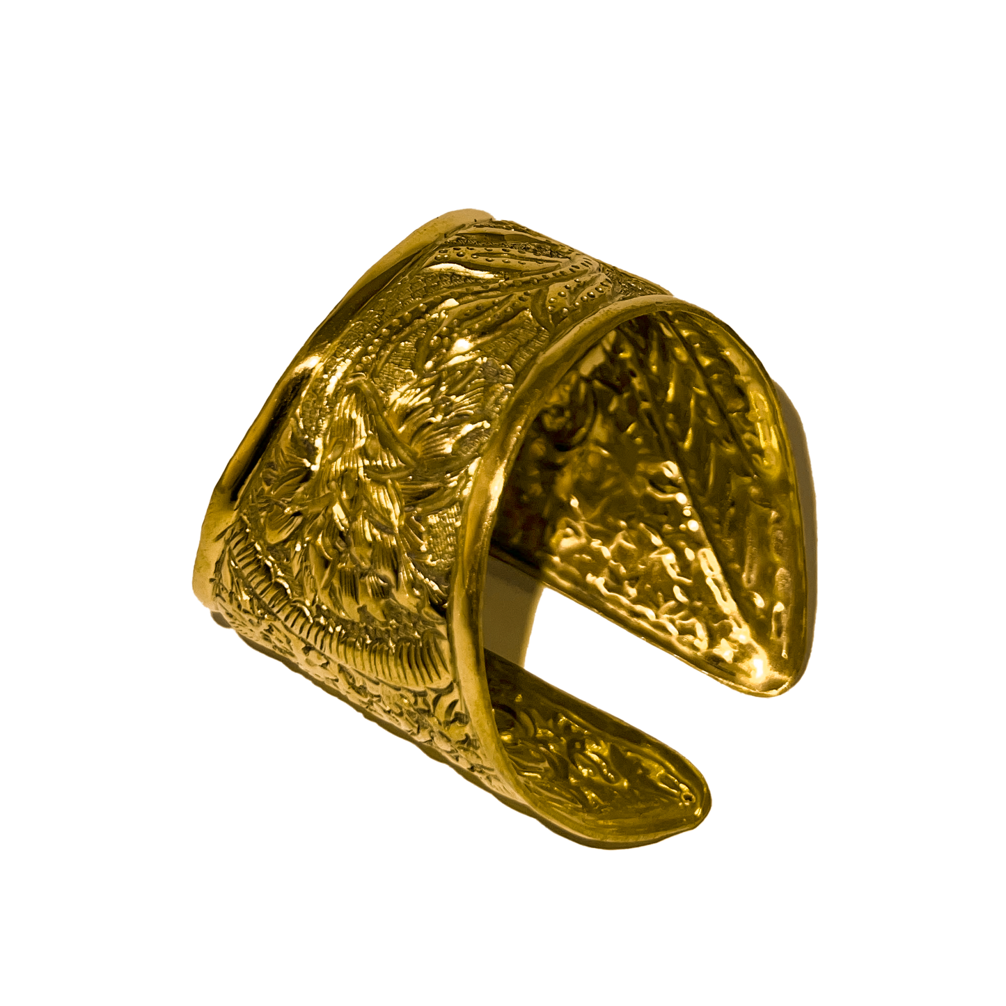 Golden Majesty Cuff